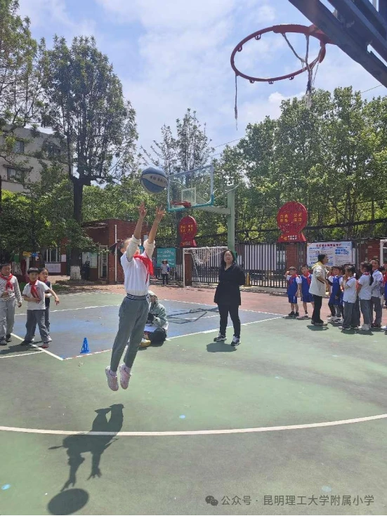 如何通过练习提升篮球罚球的速度和准确性?_1